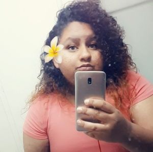 Meet your Posher, Isabel